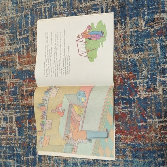 Misc. Authors Valentine's Day Themed Paperback Book Set of 3 Books - Picture 6 of 8